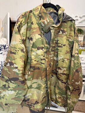 Air Force Camo All Weather Jacket Hoodie SM 26 PTP